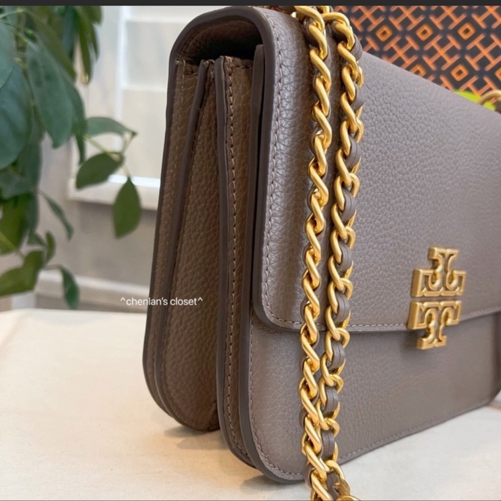 🔥NeW! Tory Burch Britten Small Adjustable Shoulder Bag - Picture 11 of 17